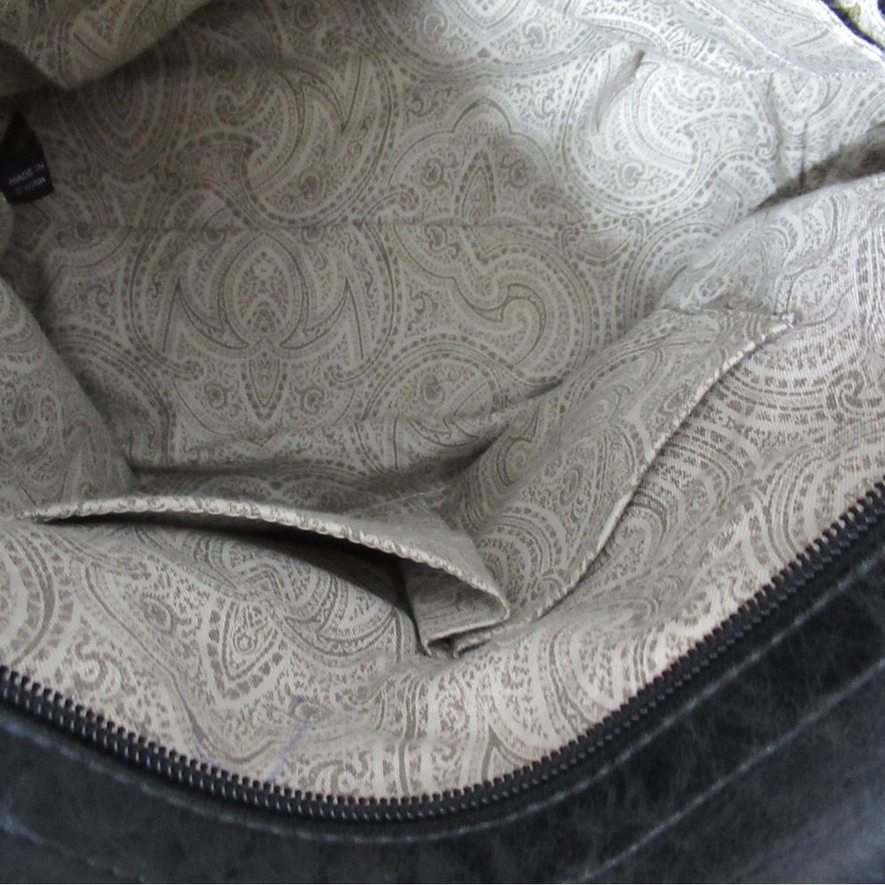 HOBO International Black Leather Large Purse - Picture 8 of 17